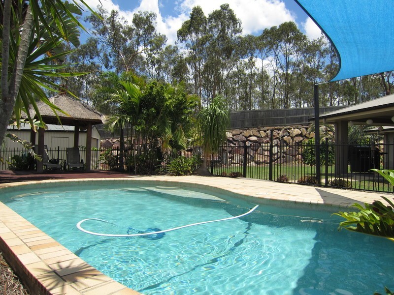 14 Harrison Grove, Deebing Heights QLD 4306
