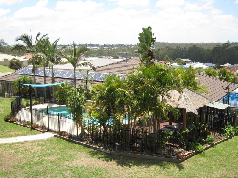 14 Harrison Grove, Deebing Heights QLD 4306