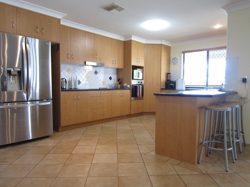 14 Harrison Grove, Deebing Heights QLD 4306