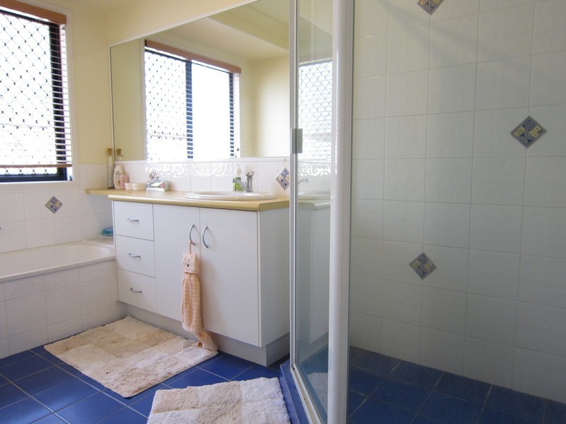 14 Harrison Grove, Deebing Heights QLD 4306
