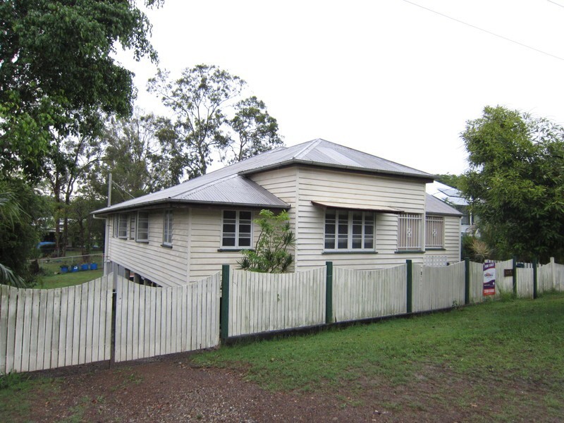 11 King Street, Dinmore QLD 4303