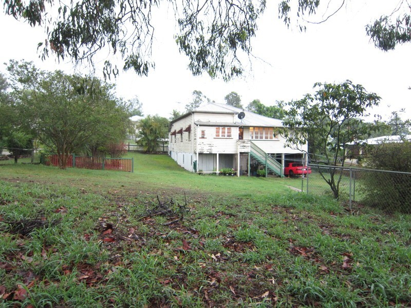 11 King Street, Dinmore QLD 4303