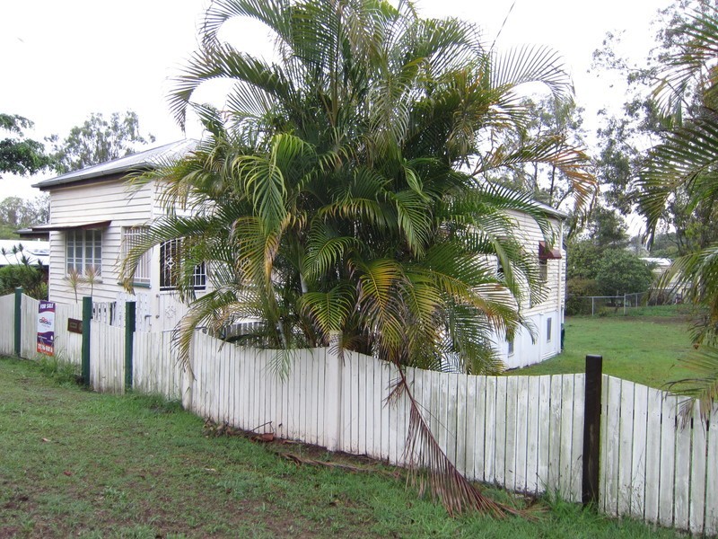 11 King Street, Dinmore QLD 4303