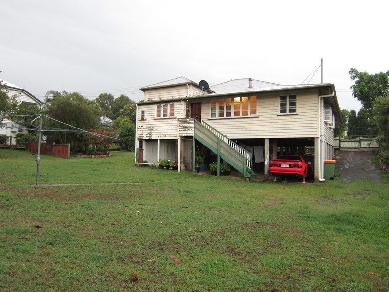 11 King Street, Dinmore QLD 4303