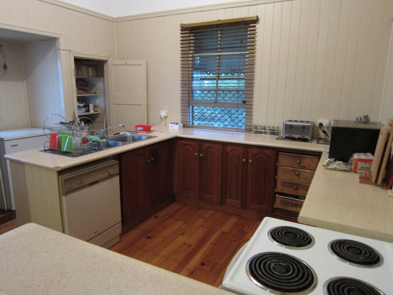 11 King Street, Dinmore QLD 4303