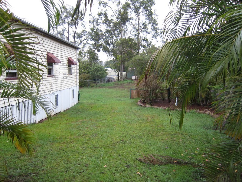 11 King Street, Dinmore QLD 4303