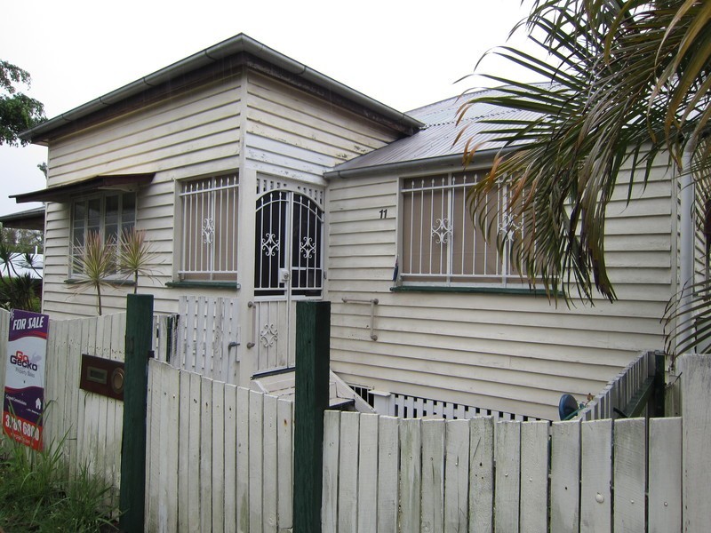 11 King Street, Dinmore QLD 4303