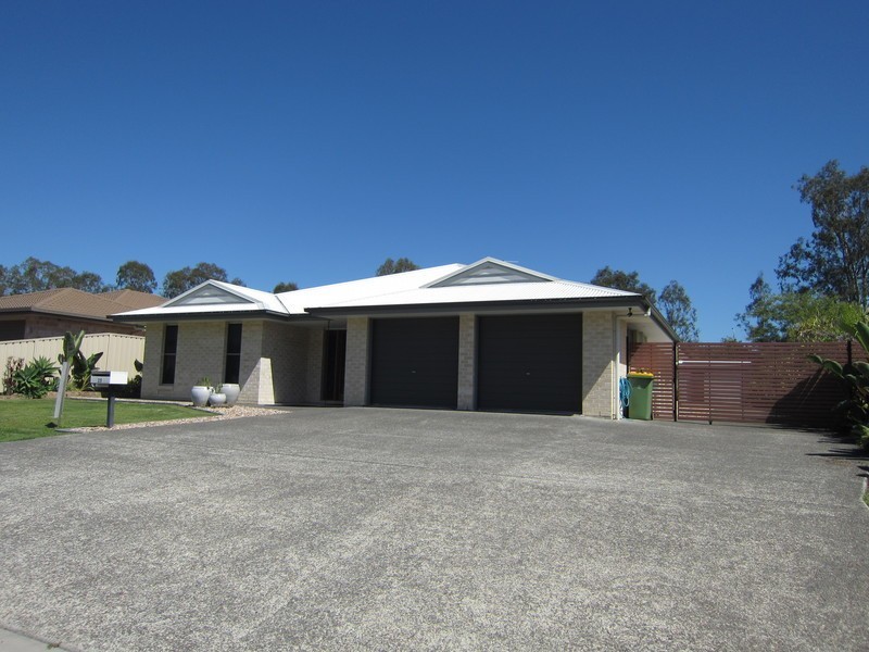 28 Piccadilly Court, Deebing Heights QLD 4306