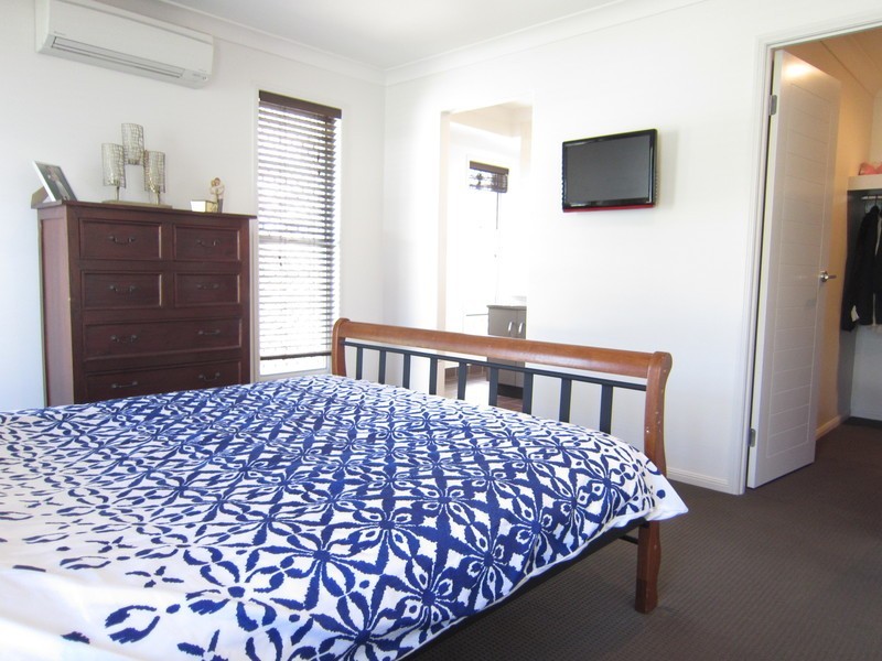 28 Piccadilly Court, Deebing Heights QLD 4306