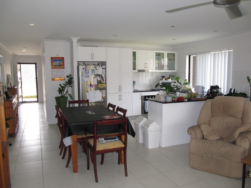 11 Aspinall Street, Leichhardt QLD 4305
