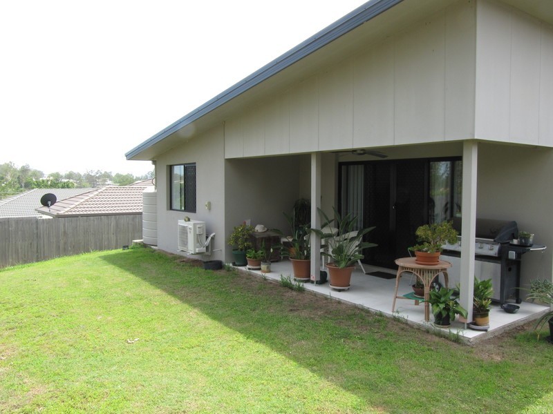 11 Aspinall Street, Leichhardt QLD 4305