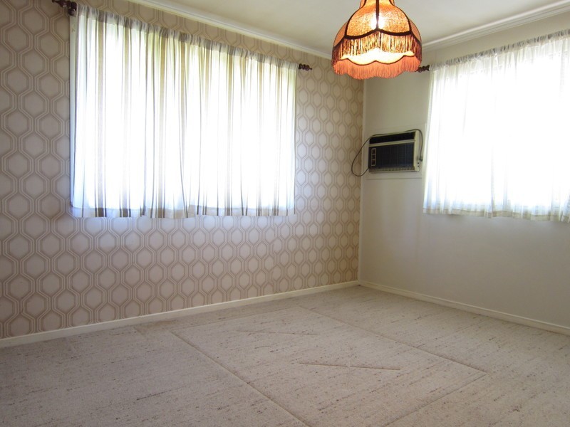 11 Weldon Street, North Ipswich QLD 4305