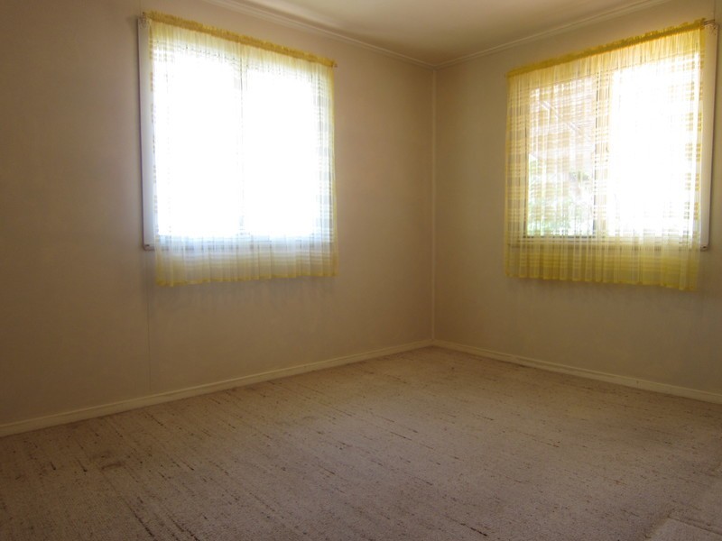 11 Weldon Street, North Ipswich QLD 4305