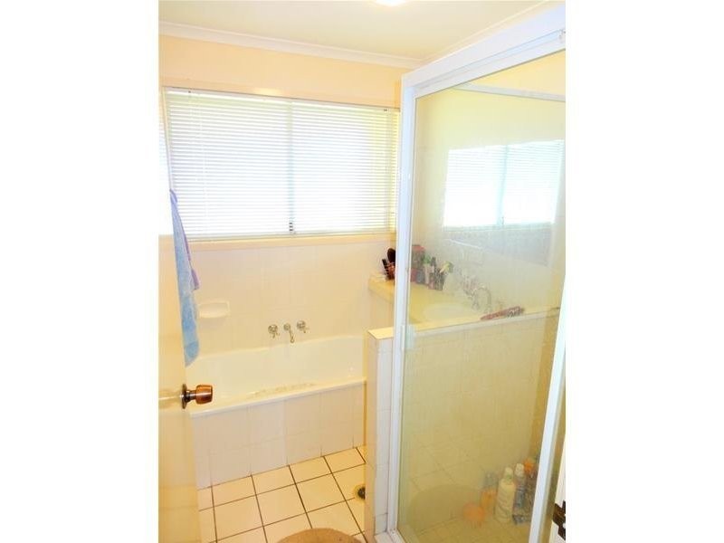 14 Battersby Street, One Mile QLD 4305