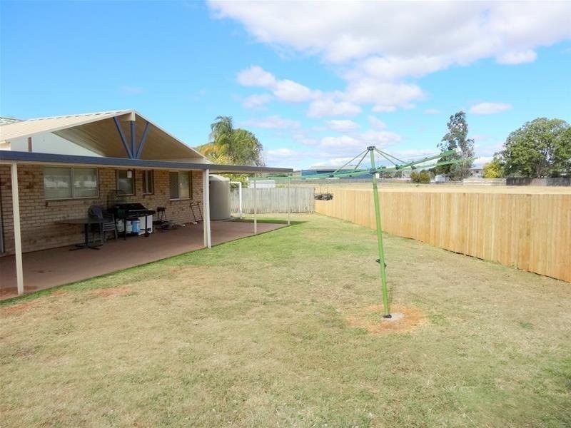 14 Battersby Street, One Mile QLD 4305