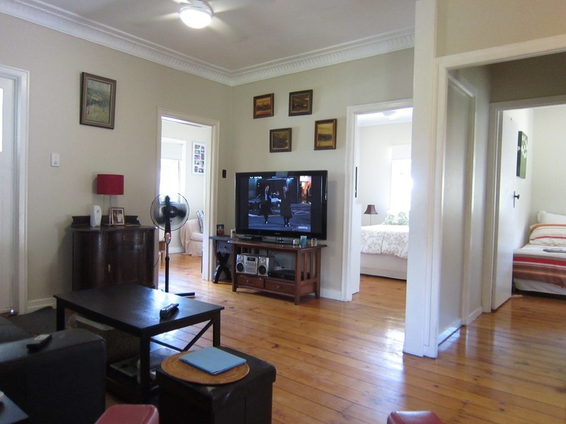 6 Phillip Street, One Mile QLD 4305