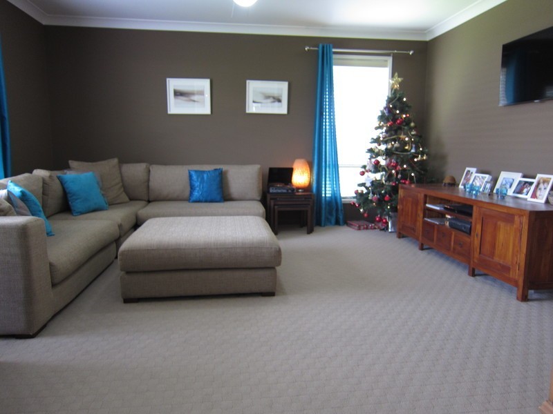 148 Berry Street, Yamanto QLD 4305