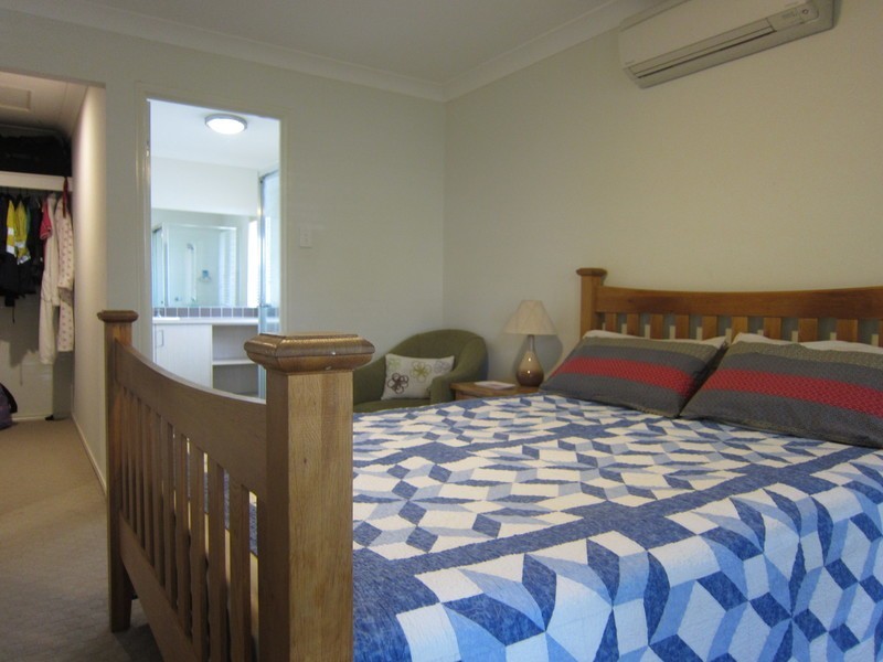 148 Berry Street, Yamanto QLD 4305