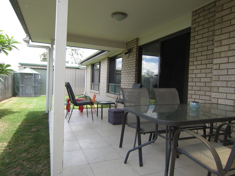 148 Berry Street, Yamanto QLD 4305