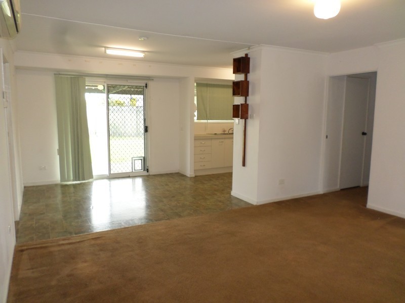 4 Battersby Street, One Mile QLD 4305