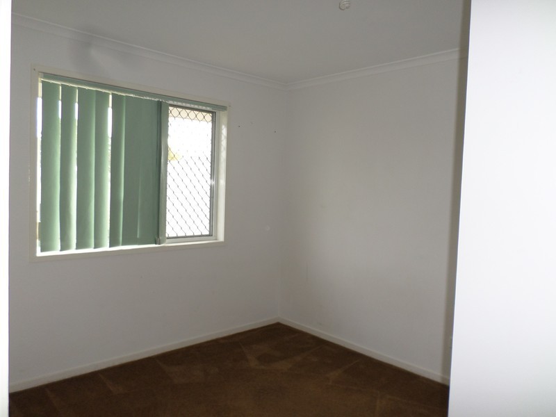 4 Battersby Street, One Mile QLD 4305