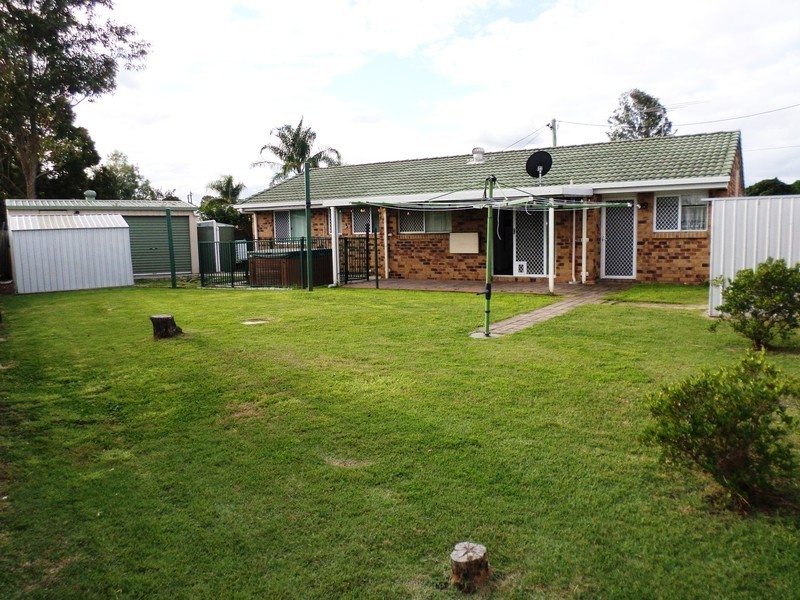 4 Battersby Street, One Mile QLD 4305