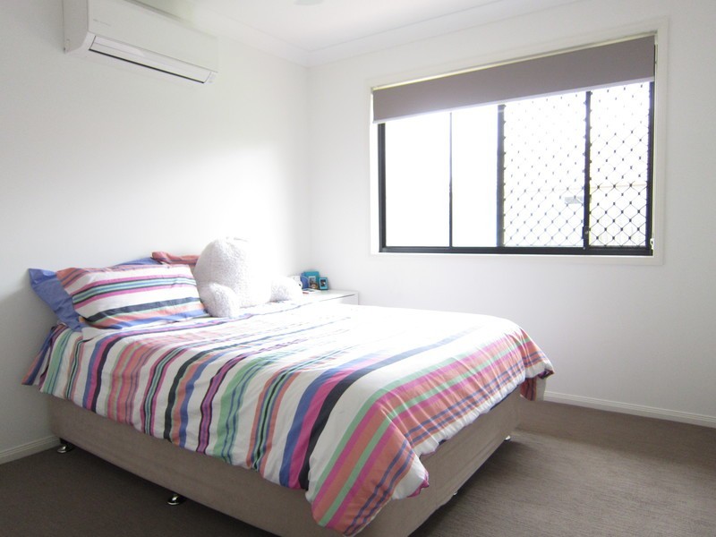 32 Piccadilly Court, Deebing Heights QLD 4306