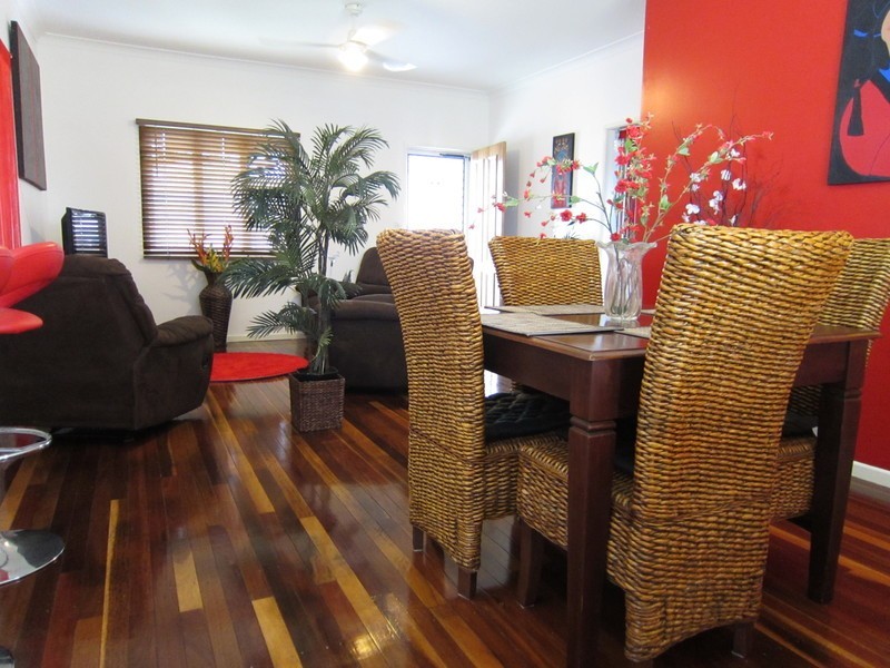 13 Gilmore Street, Leichhardt QLD 4305