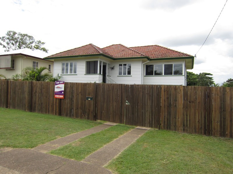 13 Gilmore Street, Leichhardt QLD 4305