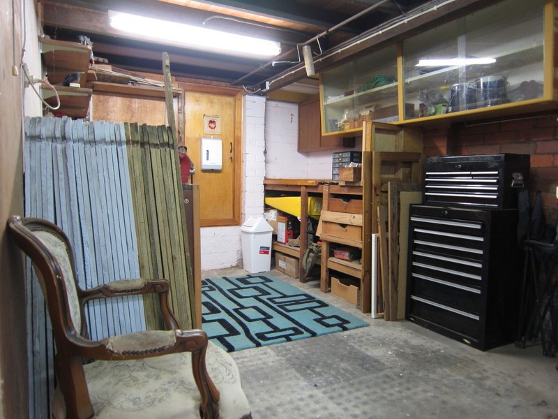 54 Glebe Road, Newtown QLD 4305