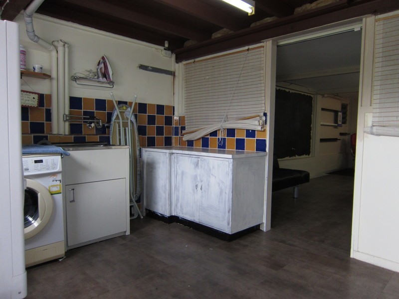 54 Glebe Road, Newtown QLD 4305