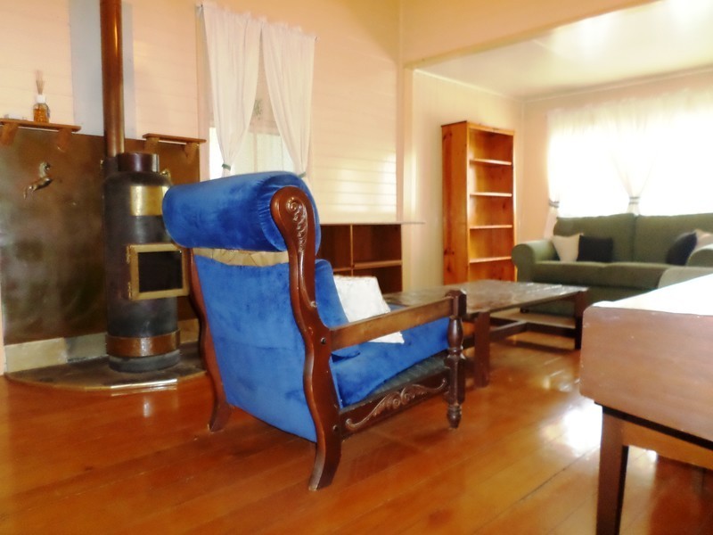 17 Park Street, Lowood QLD 4311