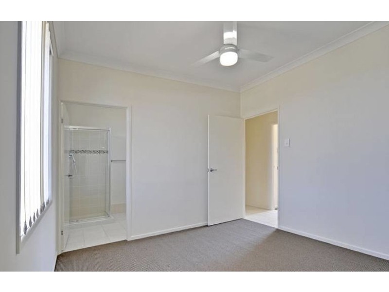 9 Lilly Court, Yamanto QLD 4305