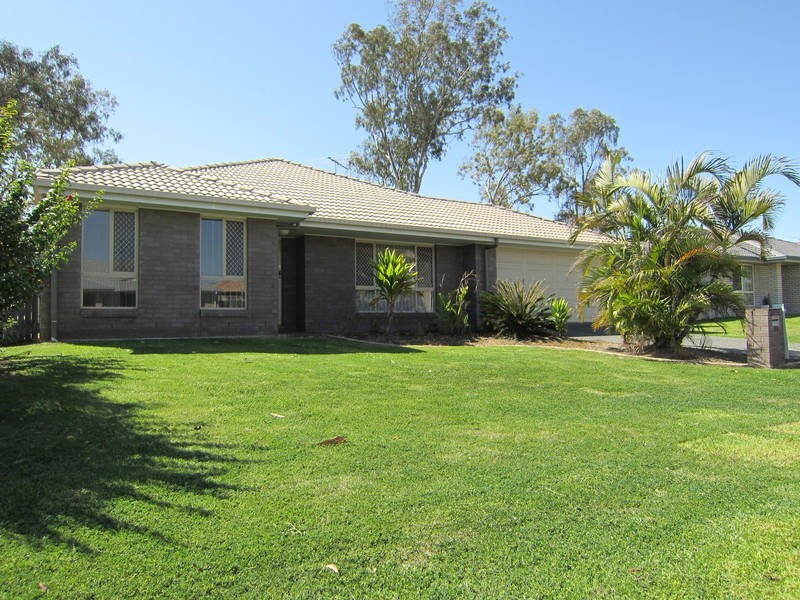 33 Sophie Street, Raceview QLD 4305