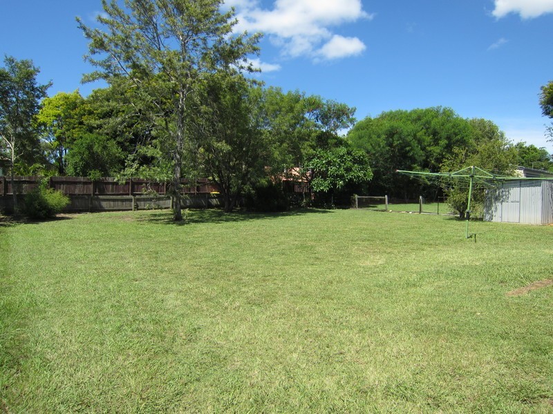 157 Glebe Road, Silkstone QLD 4304