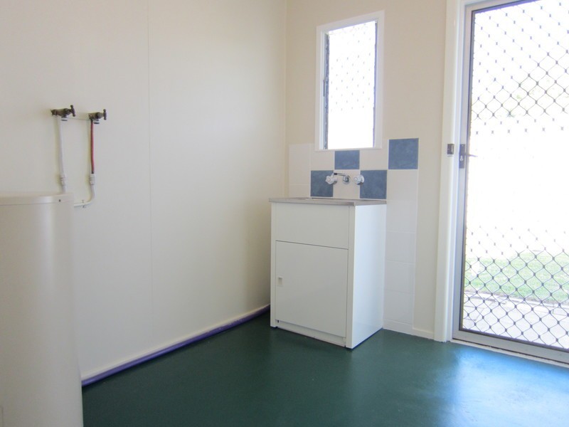 67 Glebe Road, Silkstone QLD 4304