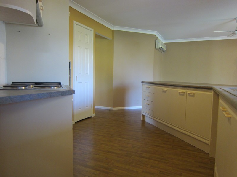 22 Discovery Street, Flinders View QLD 4305
