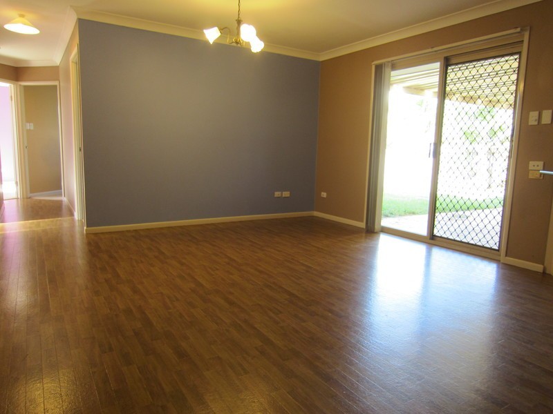 22 Discovery Street, Flinders View QLD 4305