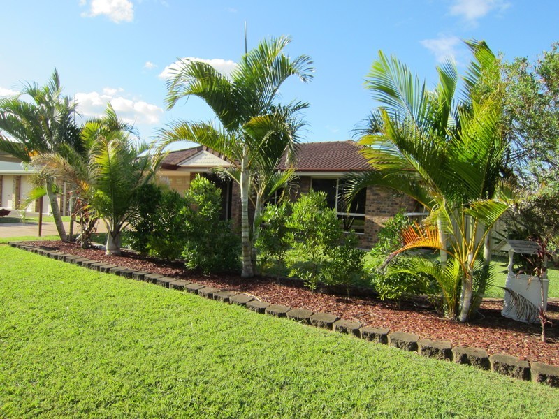 22 Discovery Street, Flinders View QLD 4305