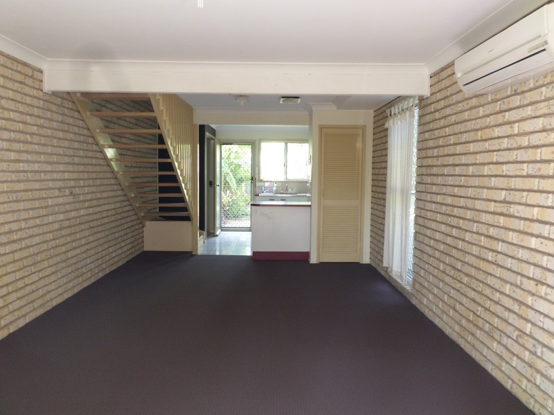 5 Duce Street, Bundamba QLD 4304