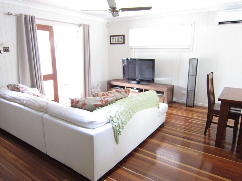 1 Belleglade Avenue, Bundamba QLD 4304