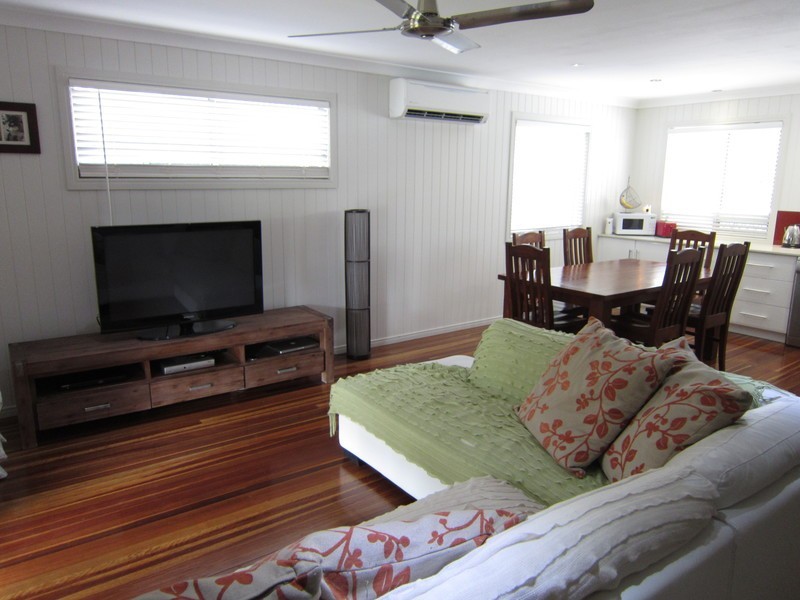 1 Belleglade Avenue, Bundamba QLD 4304