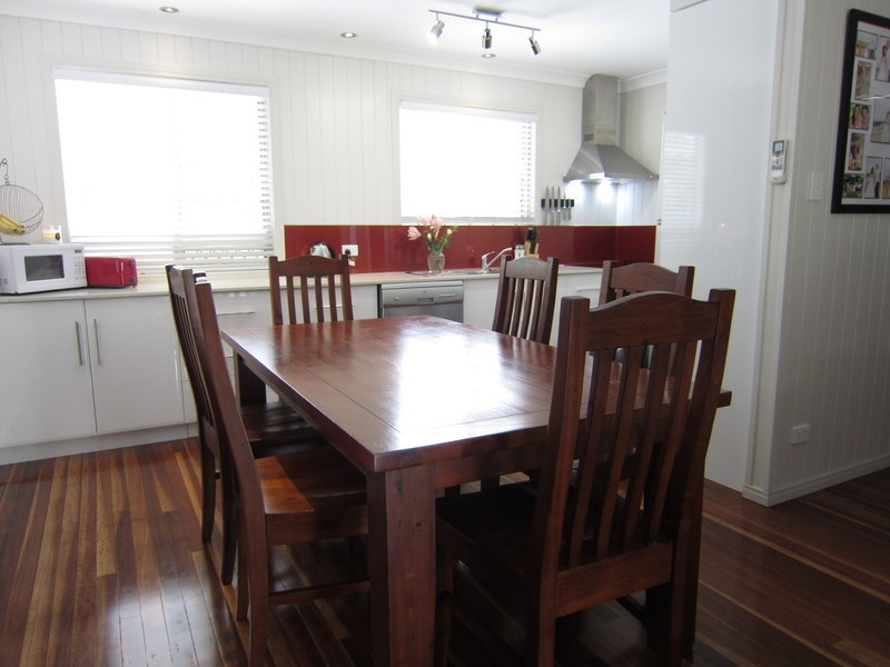 1 Belleglade Avenue, Bundamba QLD 4304