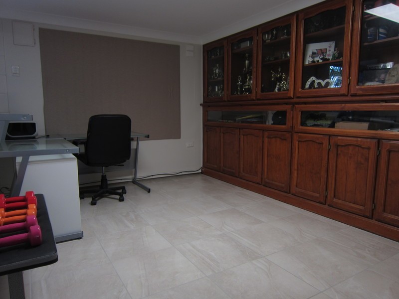 1 Belleglade Avenue, Bundamba QLD 4304