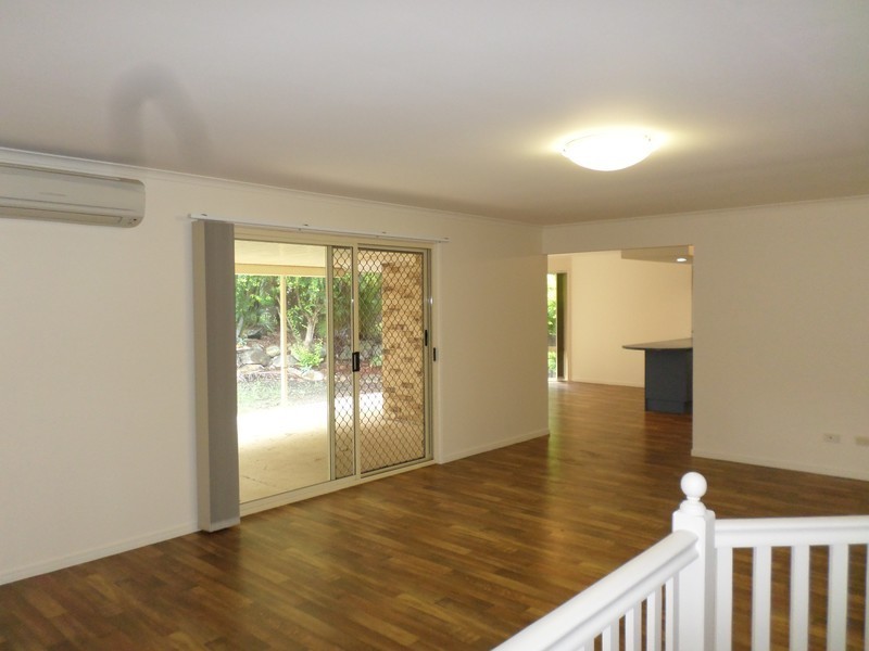 297 Mt Crosby Road, Chuwar QLD 4306