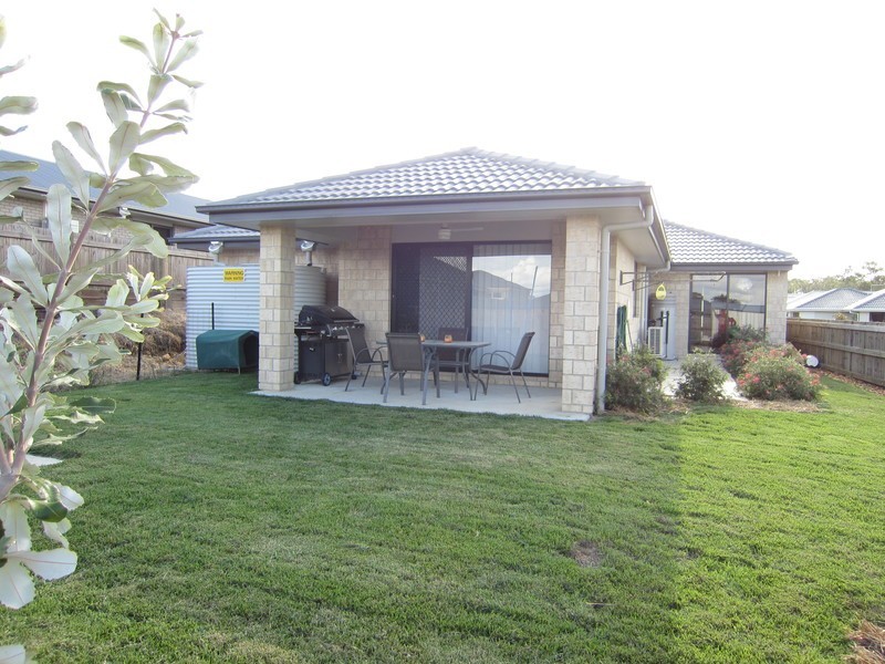 6 Boronia Street, Deebing Heights QLD 4306