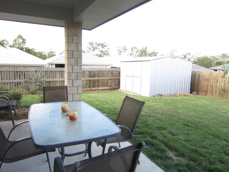 6 Boronia Street, Deebing Heights QLD 4306