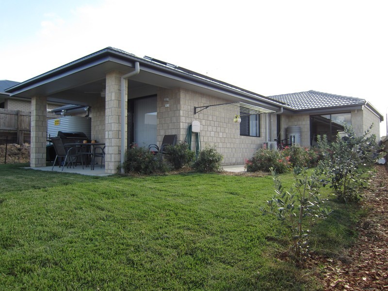 6 Boronia Street, Deebing Heights QLD 4306