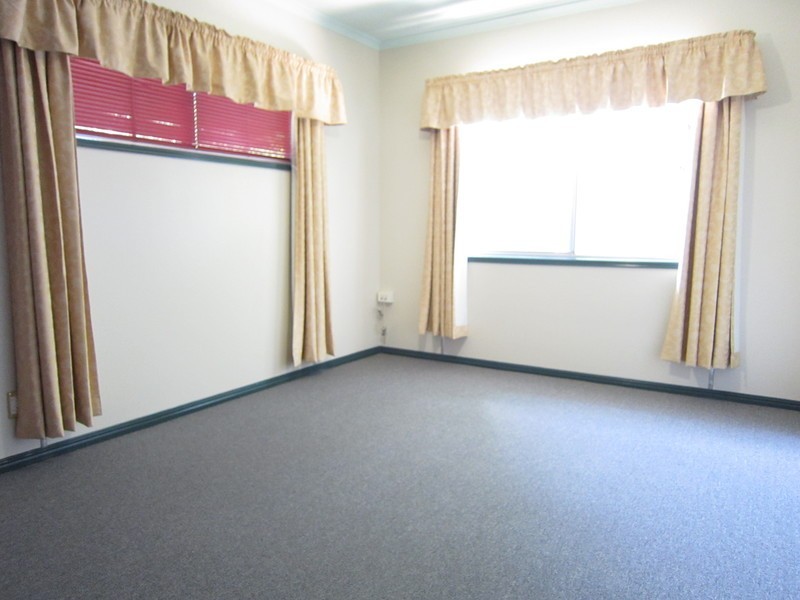 43 Chalk Street, Leichhardt QLD 4305