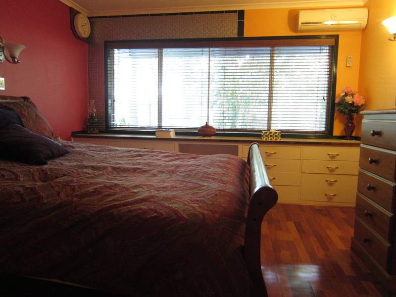 43 Chalk Street, Leichhardt QLD 4305